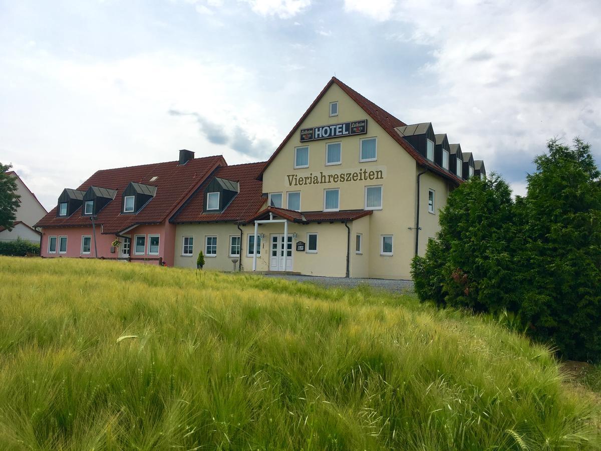 Hotel Garni Vierjahreszeiten Bad Staffelstein Exterior photo